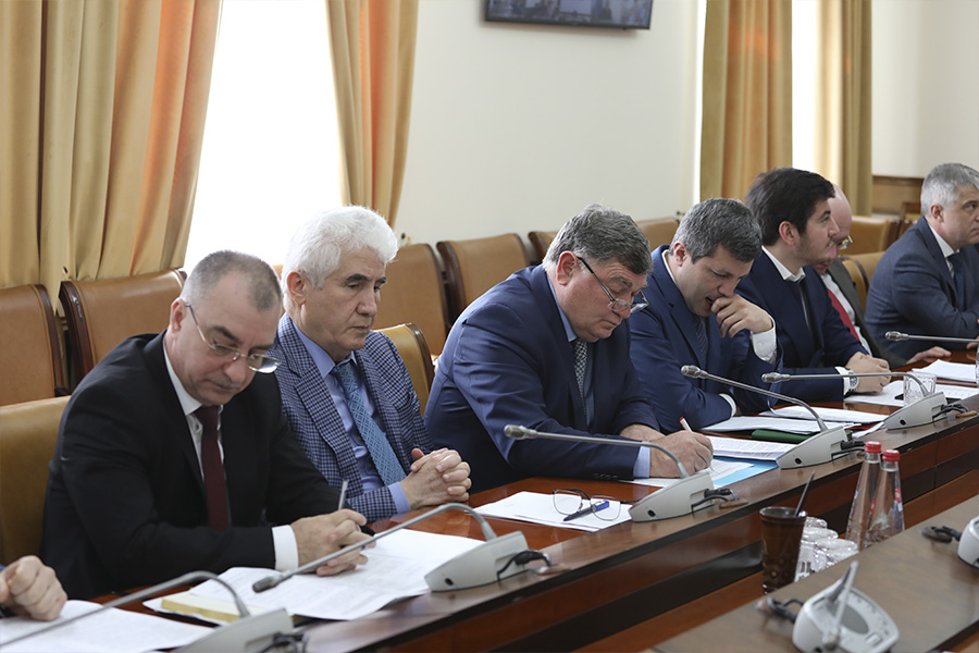 В Дагестане продолжают принимать меры по обеспечению устойчивости развития экономики